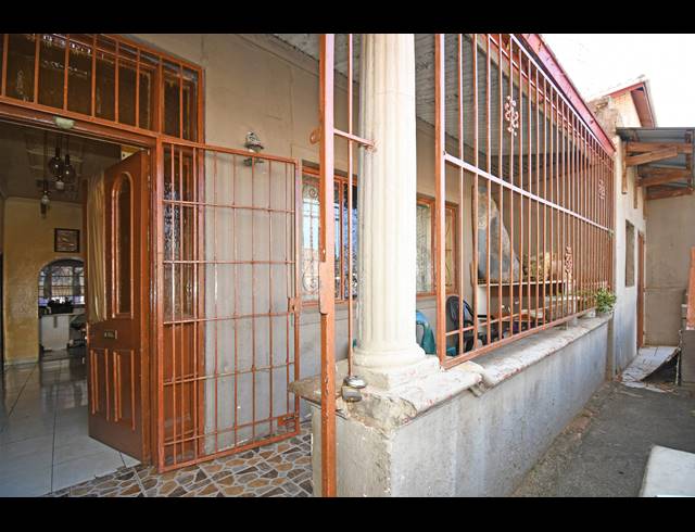 3 BEDROOM HOUSE FOR SALE IN MAYFAIR